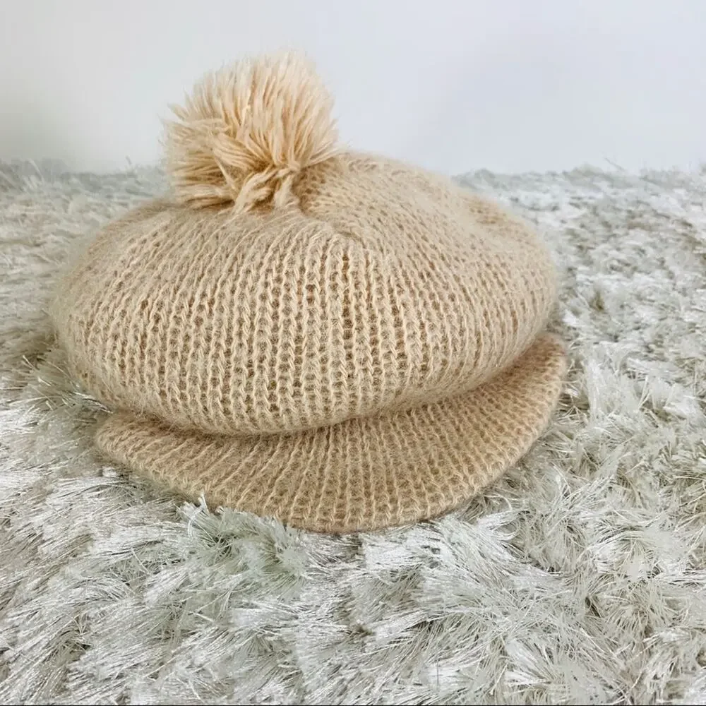 Blush Pink Tan Pageboy Stocking Hat Pom Pom - Picture 1 of 4
